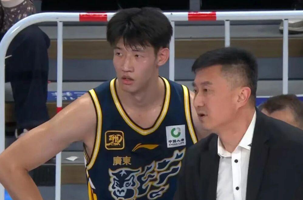 开云-CBA消息！广东锋线欲拒绝续约，怀特塞德离开上海，山西续约潘江